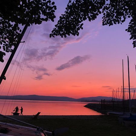 Apartman Plachetnice Frymburk Bagian luar foto